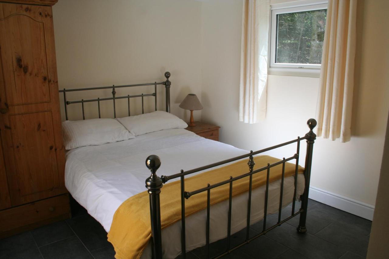 Coynant Farm Guesthouse - Farm Park Stay Swansea Exterior foto